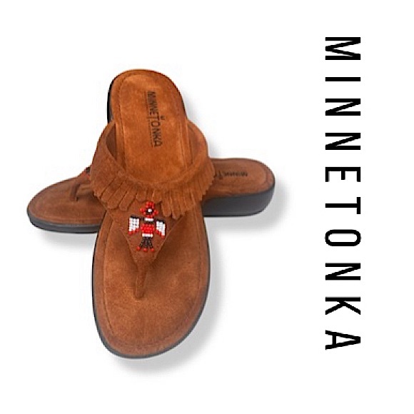 NWOT! Minnetonka Beaded Accent Brown Fringe Leather Suede Sandals Womens Size 6 - Picture 1 of 10